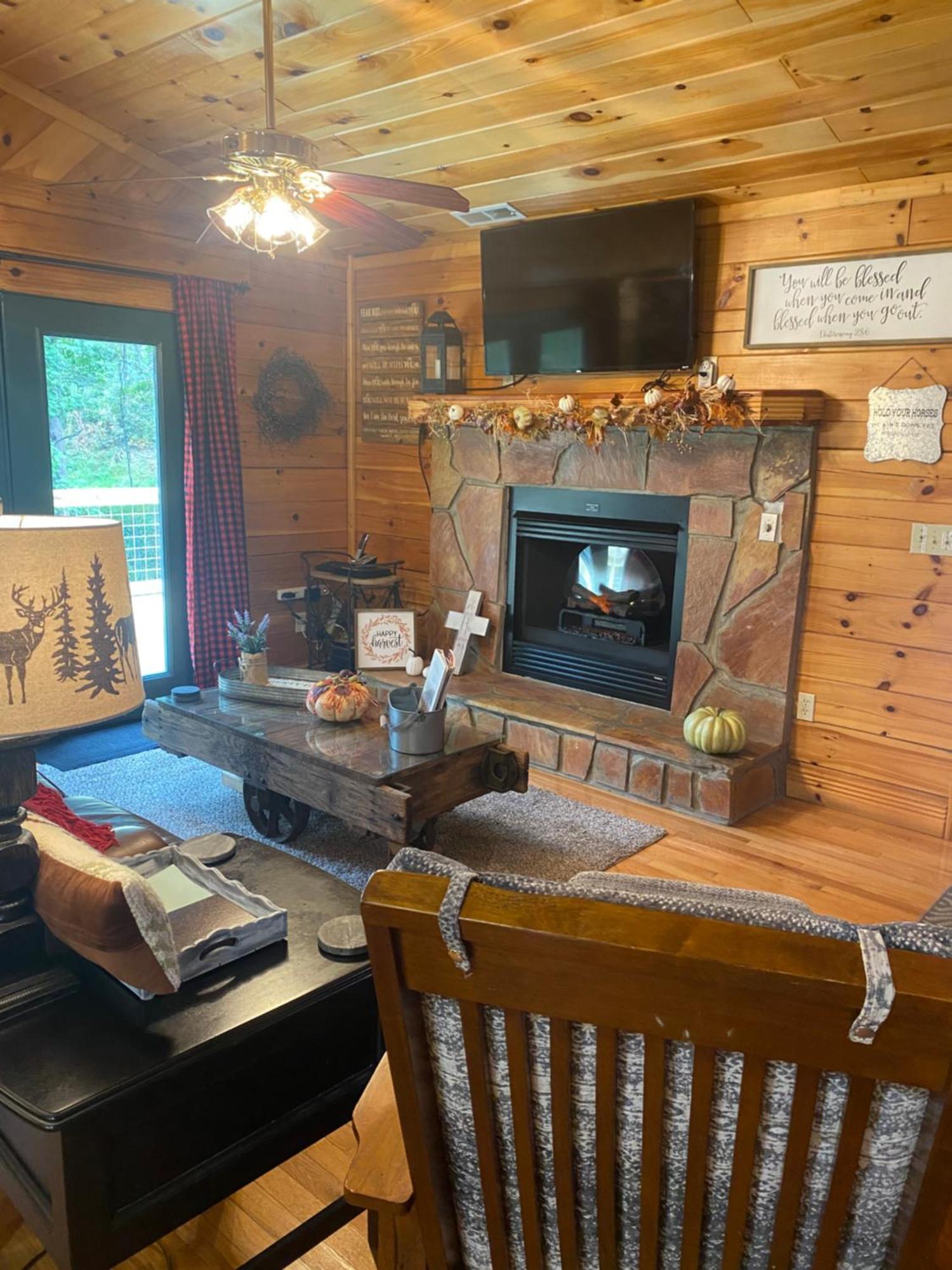 His Promises Cabin Pigeon Forge Bagian luar foto